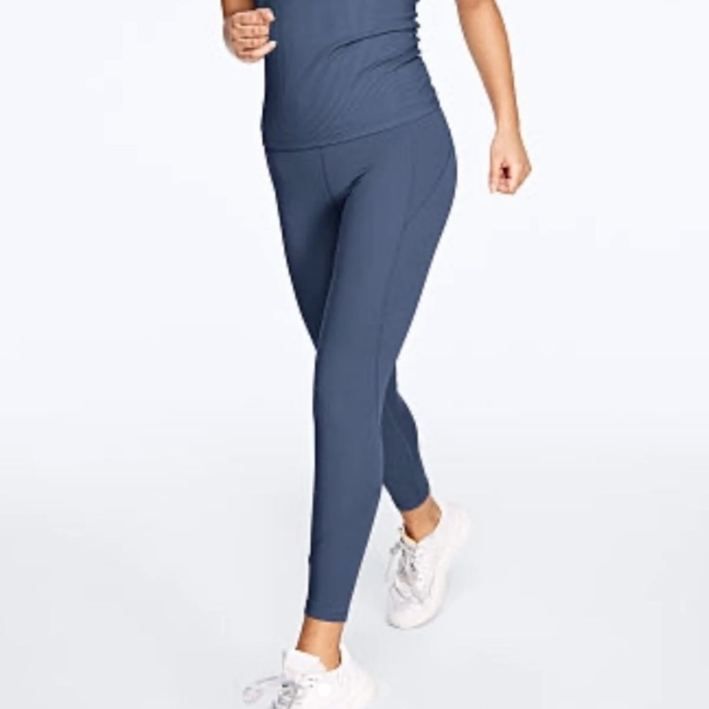 ‼️SOLD‼️BUNDLE OF 3 VS PINK items